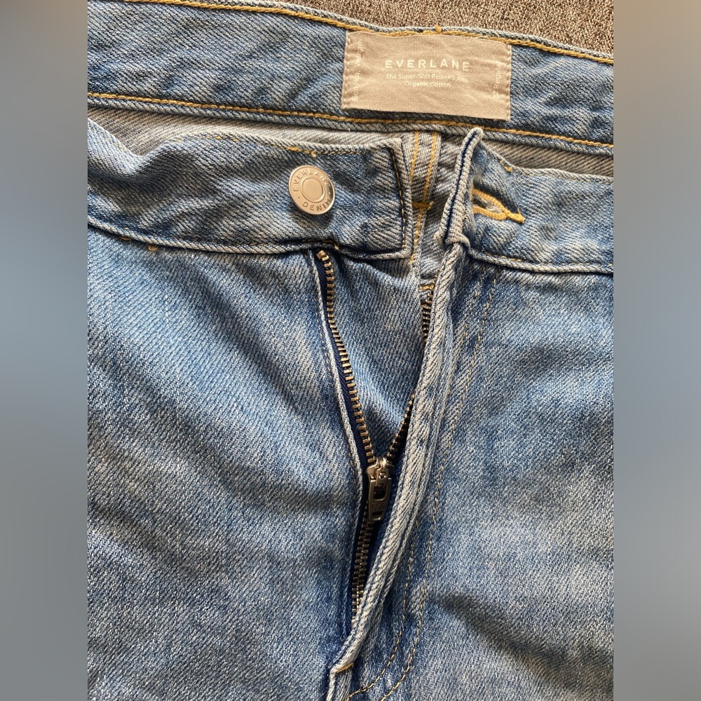 Everlane the Super-Soft Relaxed Runaround Jean in Vintage Light Blue Size 32 - Picture 13 of 13